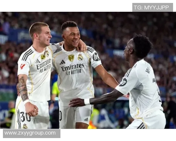 8万人参与！西甲25亿欧对决23点演出：皇马6连败？巴萨赢球就登顶